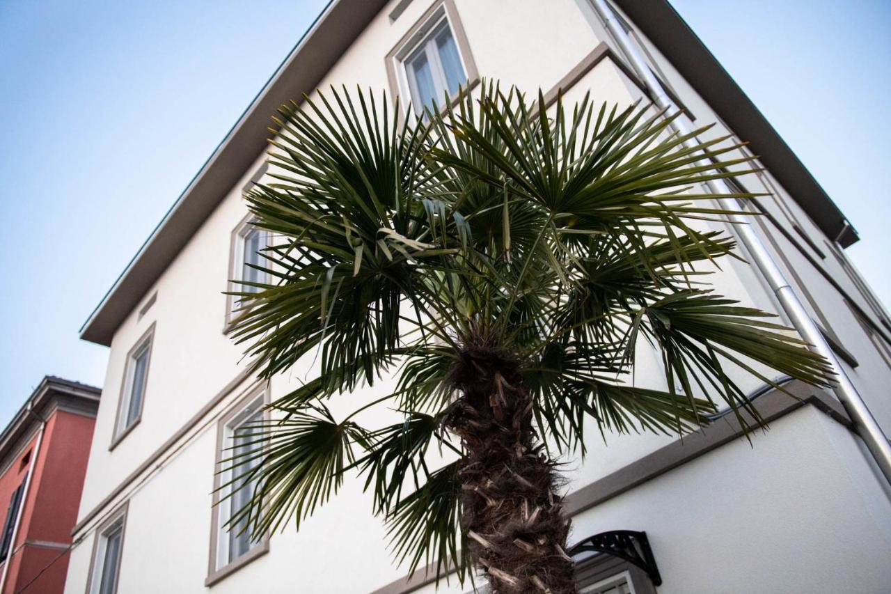 Le Palme Residence Parma Esterno foto