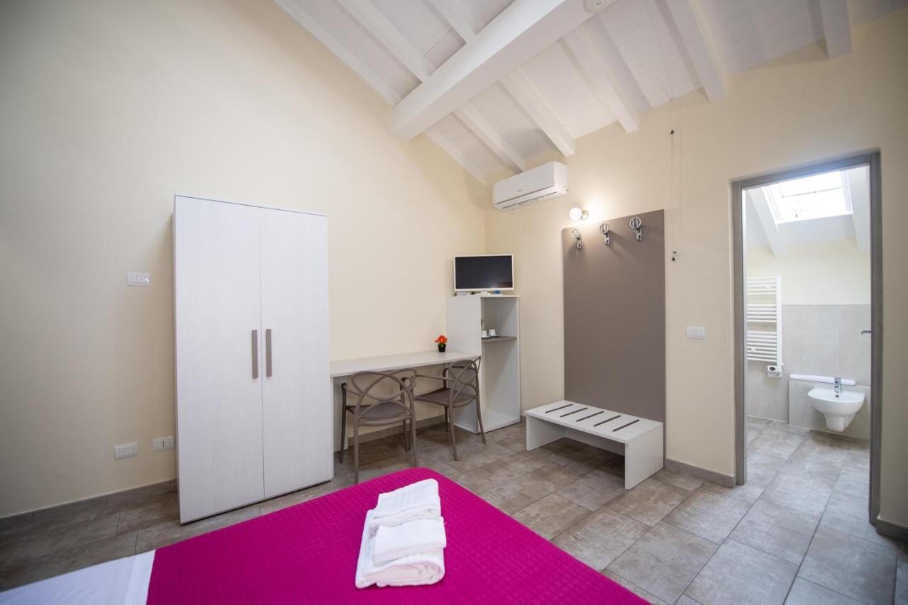 Le Palme Residence Parma Esterno foto
