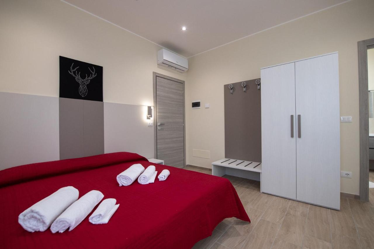 Le Palme Residence Parma Esterno foto